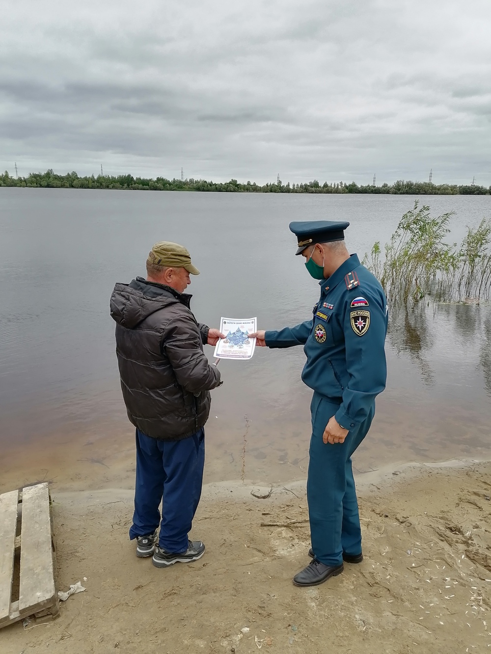 Купаться запрещено! В прошедшие выходные пляжи и водоемы Нефтеюганска, Пыть- Яха и Нефтеюганского района подверглись проверке. | 13.07.2020 | Нефтеюганск  - БезФормата